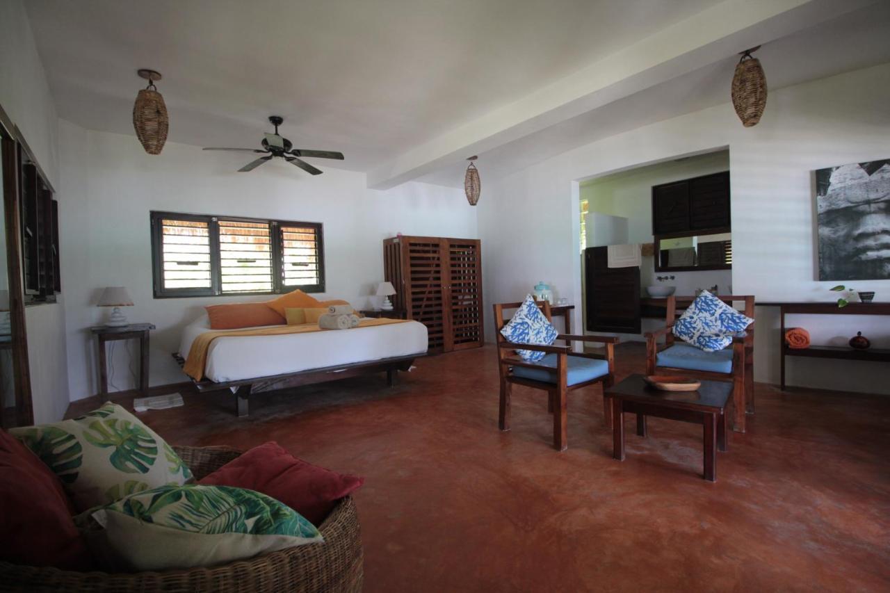 Sol Caribe Hotel Punta Allen Bagian luar foto