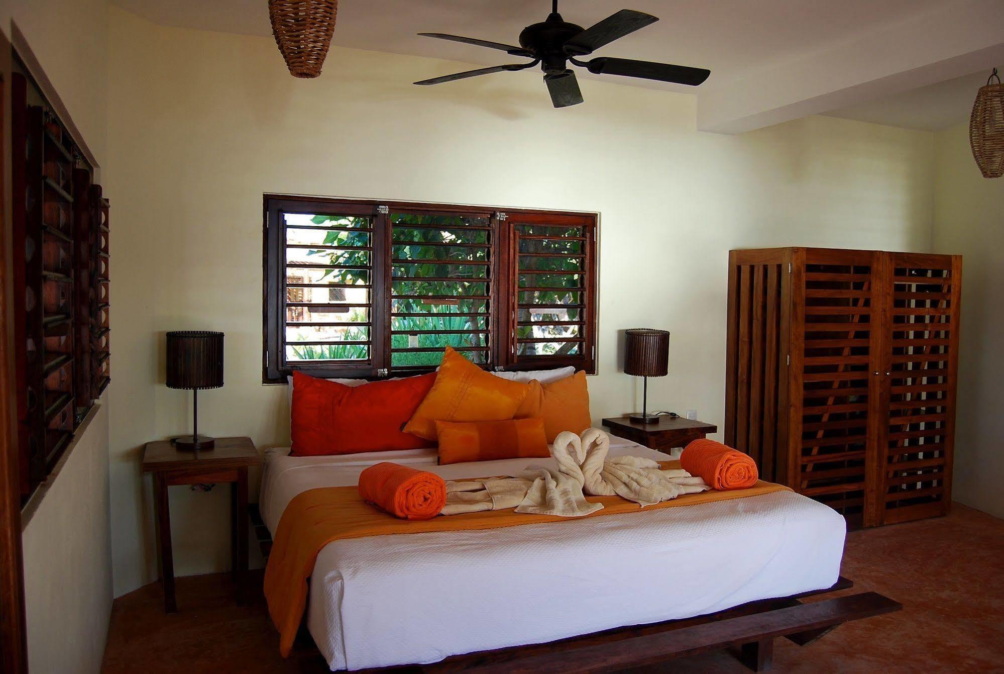 Sol Caribe Hotel Punta Allen Bagian luar foto
